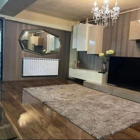 Apartament Lux Ultracentral Craiova Exterior foto