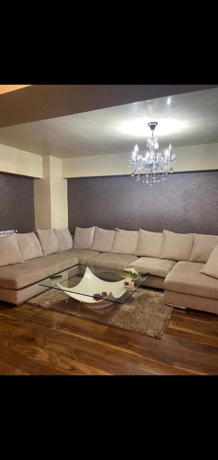 Apartament Lux Ultracentral Craiova Exterior foto